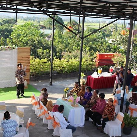 Pratama Hotel & Convention Mataram Zewnętrze zdjęcie