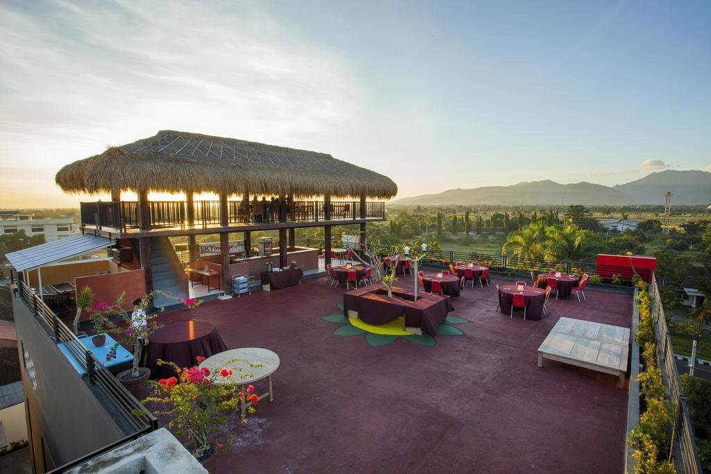 Pratama Hotel & Convention Mataram Zewnętrze zdjęcie