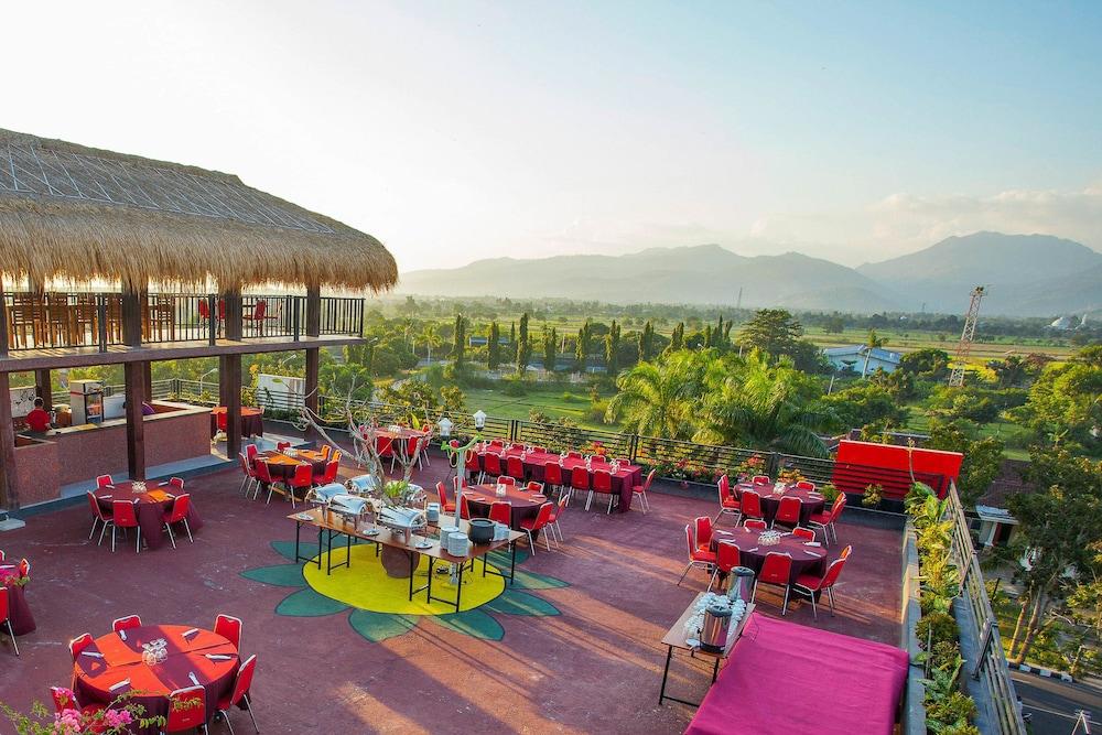 Pratama Hotel & Convention Mataram Zewnętrze zdjęcie