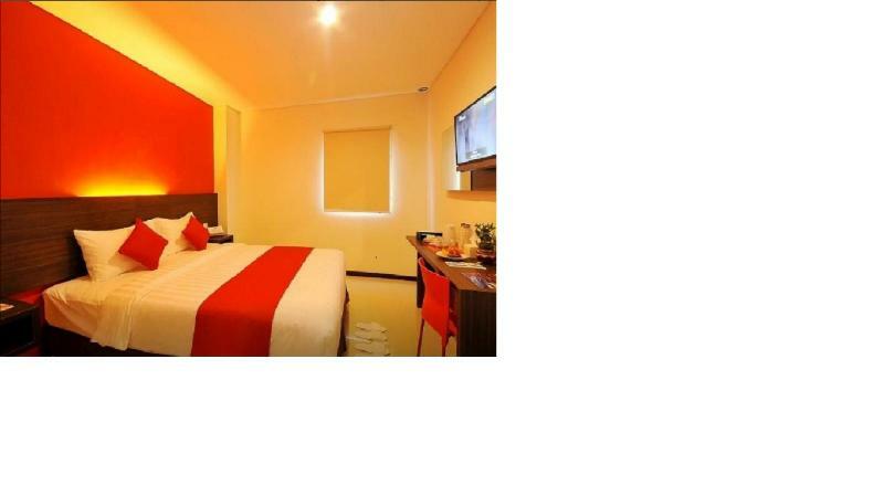 Pratama Hotel & Convention Mataram Zewnętrze zdjęcie